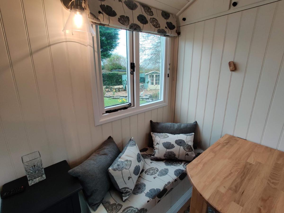 The Duck House Apartment สวอนซี ภายนอก รูปภาพ