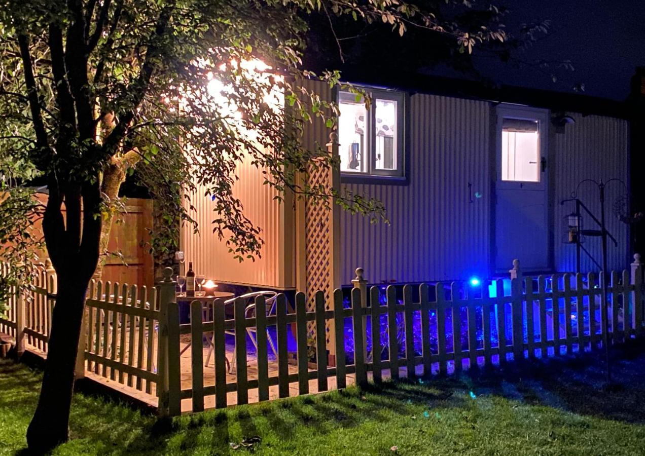 The Duck House Apartment สวอนซี ภายนอก รูปภาพ